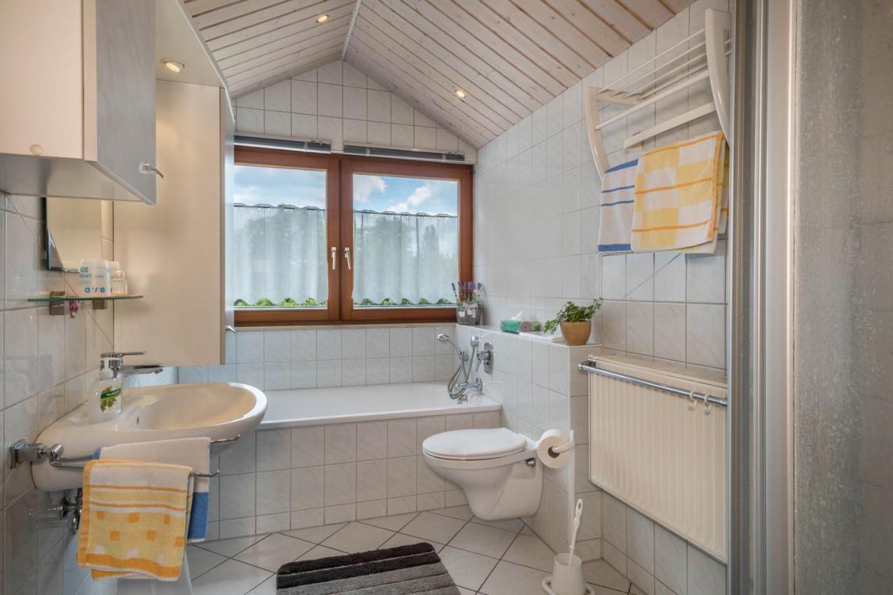Haus Schussenblick Dg Apartment Eriskirch Luaran gambar